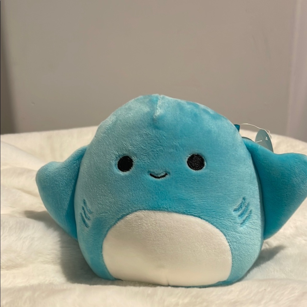 ❤️3/$25-Squishmallows Maggie the Spots Stingray 5”